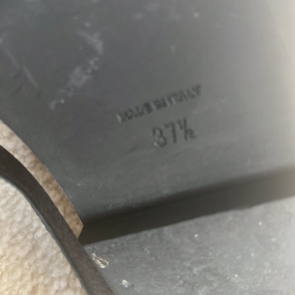 Chanel Pearl Sandals. Cruise collection 2022 - Picture 5 of 13